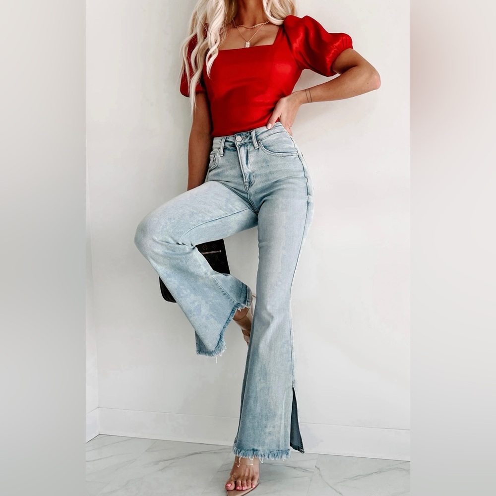 Fray Side Split Flare Jeans. Size 11
Brand - Risen Jeans